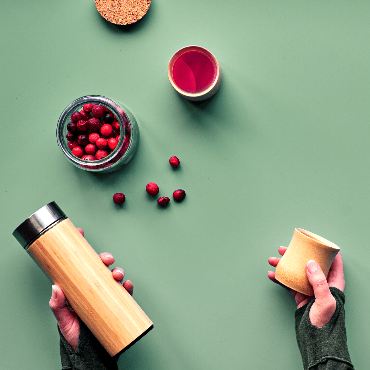 6 Best Tea Infuser Bottles That Will Up Your Tea Game 4Ever!