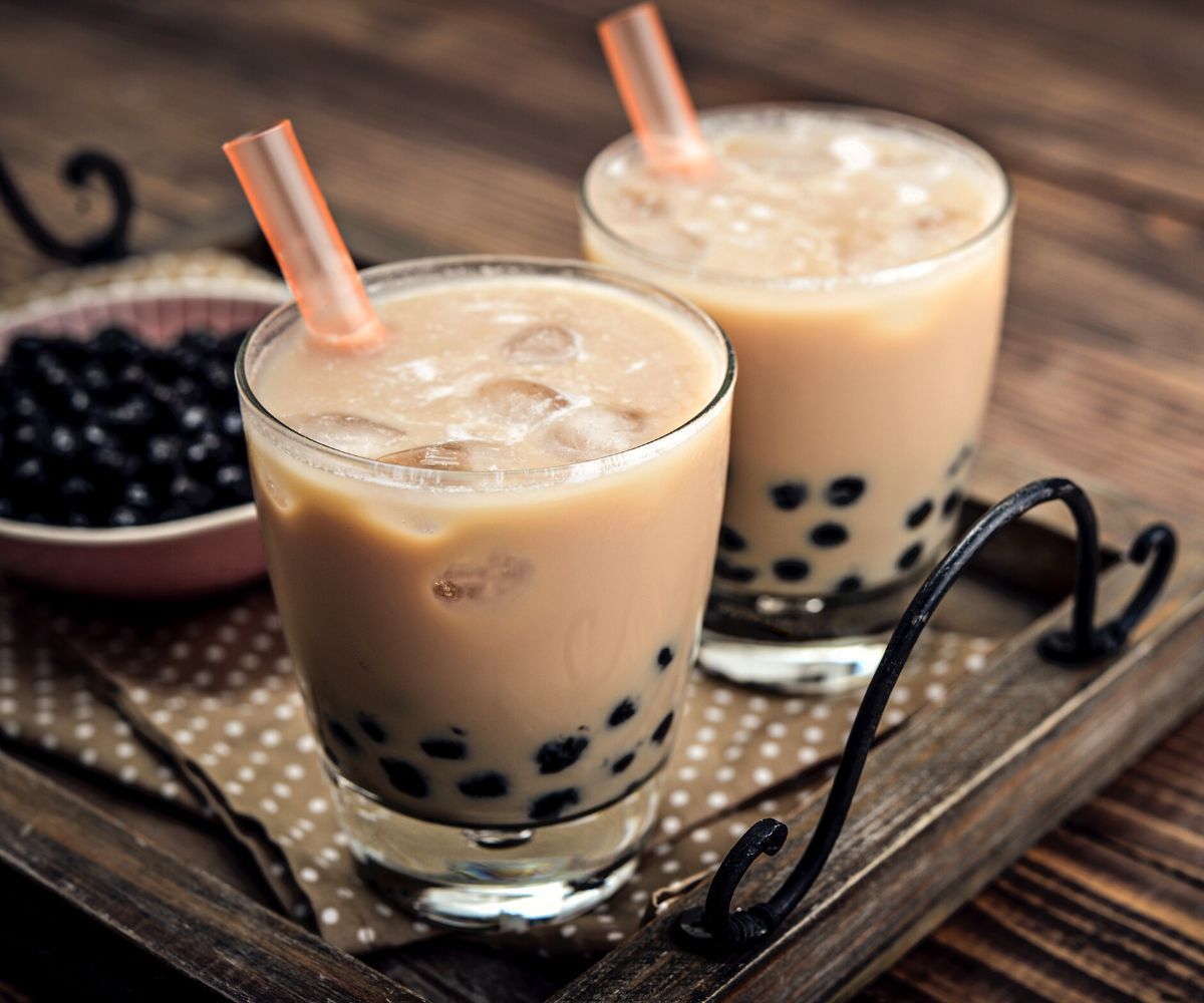 What Is Oolong Milk Tea + How To Make It At Home!